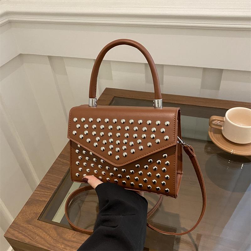 Новый клатч с заклепками, универсальная вечерняя сумка, модный клатч для вечеринок высокого класса