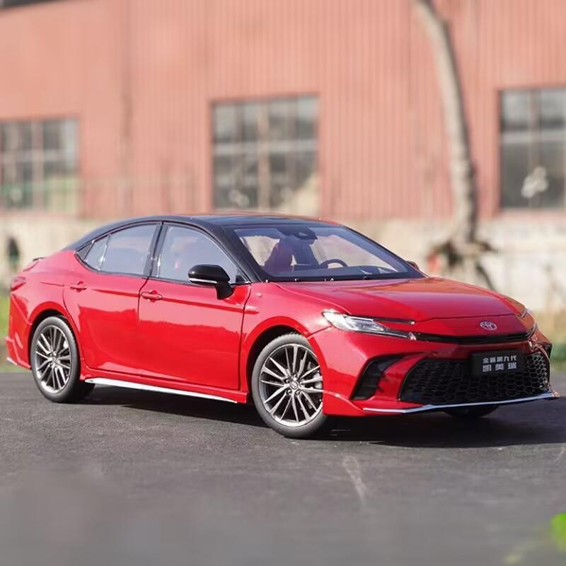 AGK2 1/18 TOYOTA Camry Металлическая модель автомобиля Литая металлическая модель автомобиля Масштабная миниатюрная модель Высокая степень симуляции Коллекция Детская игрушка Подарок