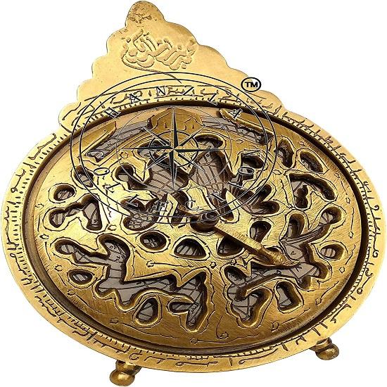 Реплика морского навигационного астрологического календаря из латуни с арабской астролябией и глобусом с подставкой