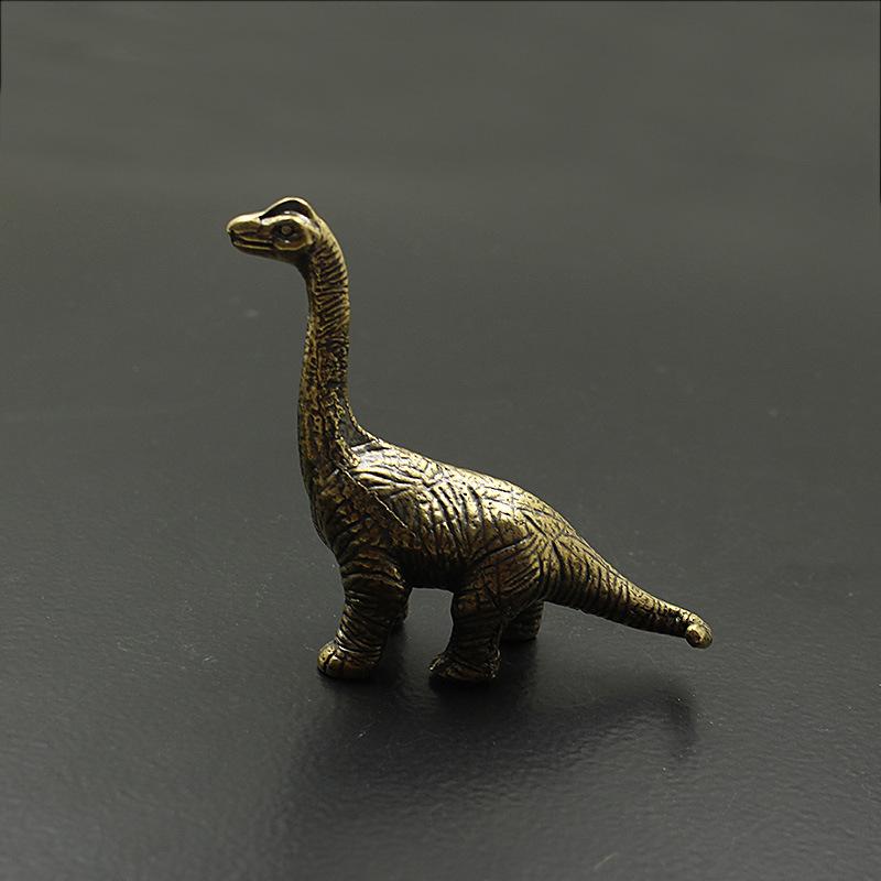 Random Color Antique Brass Dinosaur Figurines Tyrannosaurus Spinosaurus Triceratops Vintage Copper Ornaments Tea Pet Decoration
