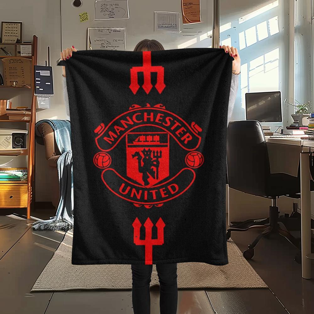 1PC Manchester Unitedaa Print Flannel Blanket, High quality Comfortable for All Seasons, Home Decor, Warmth and Comfort, Perfect for Christmas Gifts