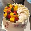 10-дюймовый торт на день рождения со свежими фруктами
