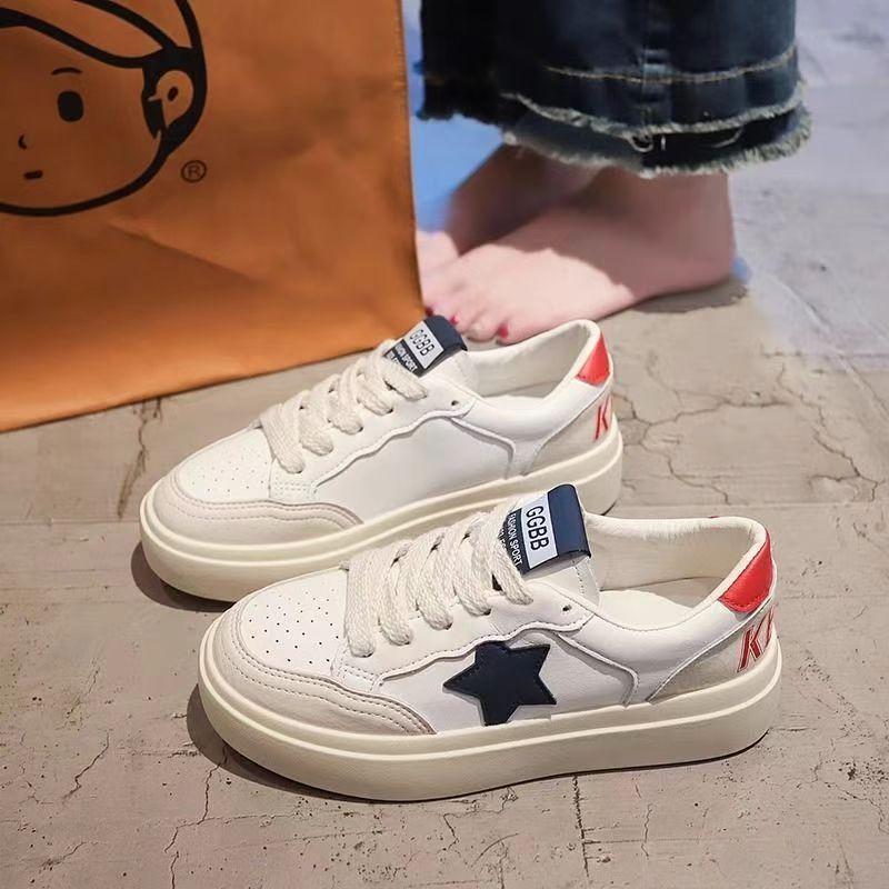 Весна и лето 2024 года, новые универсальные дышащие женские кроссовки на толстой подошве, популярные белые туфли, зарубежные повседневные спортивные кроссовки