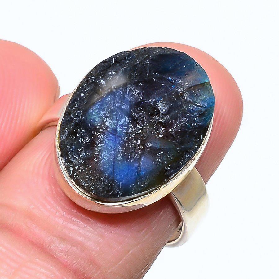 Подарочное кольцо из чистого серебра 925 пробы с натуральным лабрадоритом S.8 P7L86