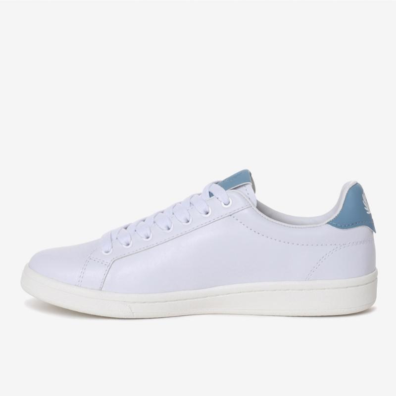 Fred Perry Unisex Leather Shoes B721 Laurel Logo