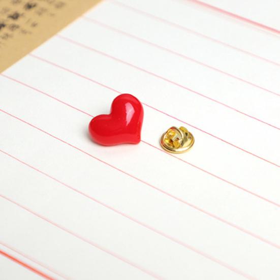 Red Heart Shape Brooch Wedding Party Jewelry Brooch Pin Women Lovers Gift