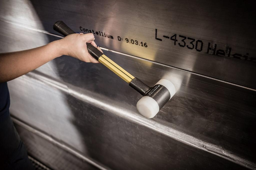 PB Swiss Tools Безоткатный нейлоновый молоток Безоткатный молоток 303-2 (Рукоятка из стекловолокна) 303-2