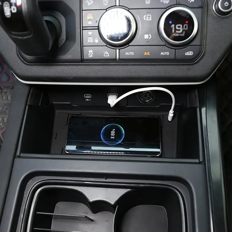 Для Land Rover Defender 90 110 130 2020-2024 ABS Черный Автомобильный Центральный ящик для хранения подлокотника Ящик для хранения Ящик для телефона Автомобильные аксессуары JWW3