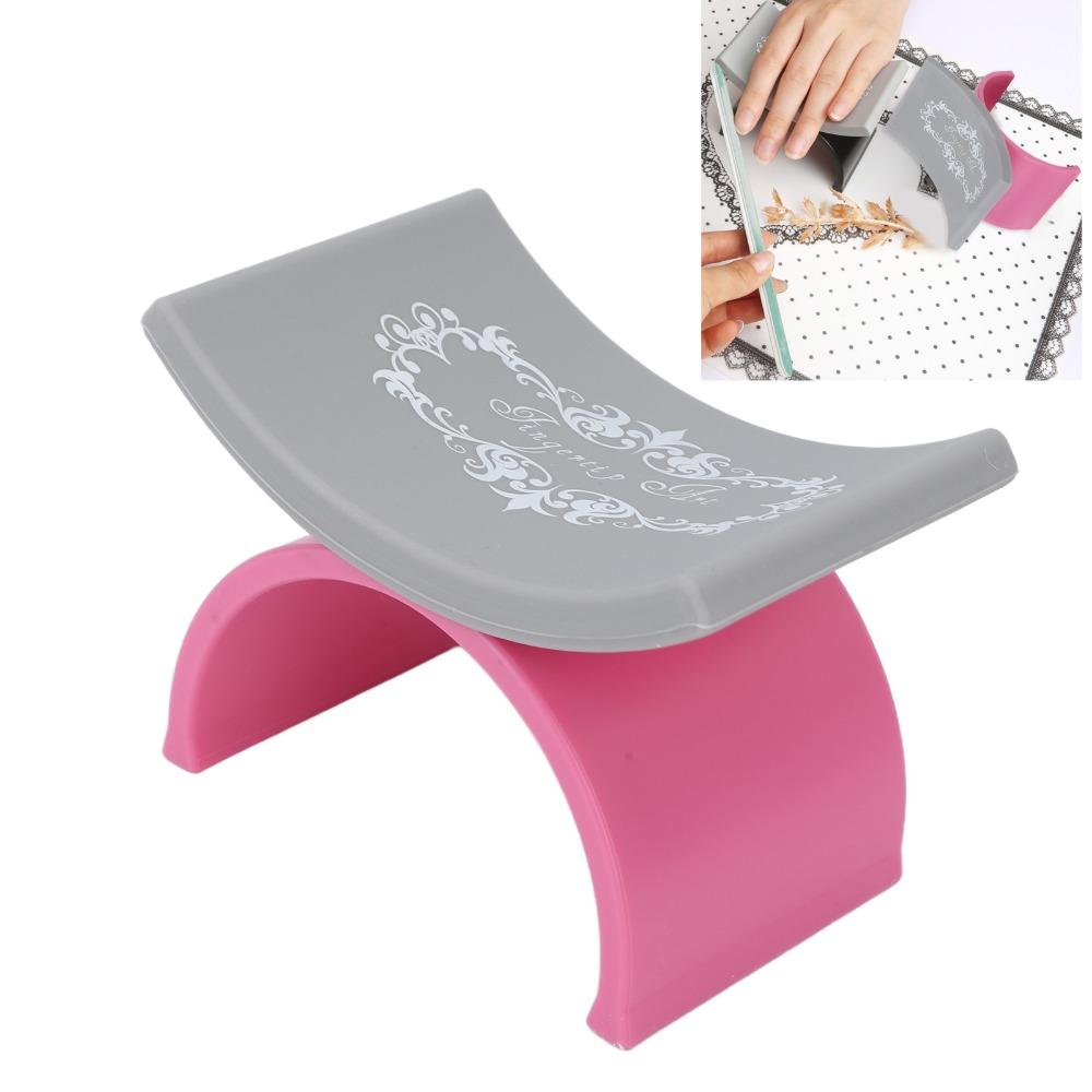 Pink or Black U Shaped Hand Pillow Soft Silicone Nail Art Rest Nail Art Accessories