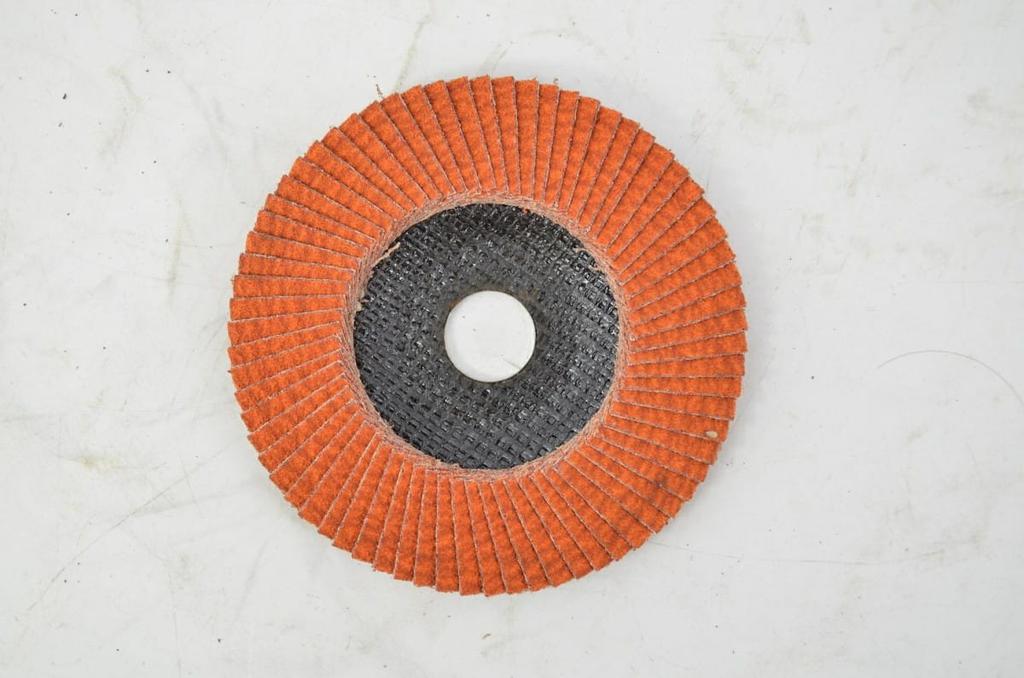 Lukas Ściernica Listkowa 125Mm P 40 Sltr Ceramiczna