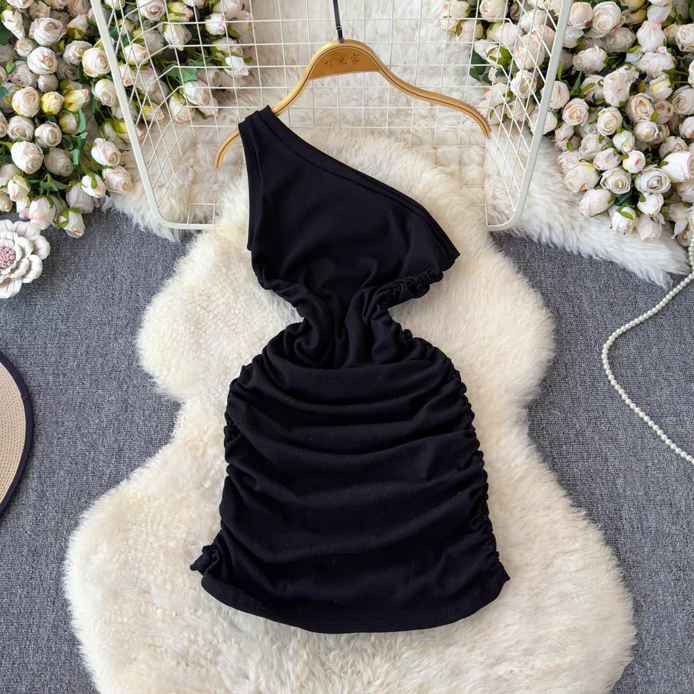 Платье с косым воротником для похудения и моделирования женской одежды на весну