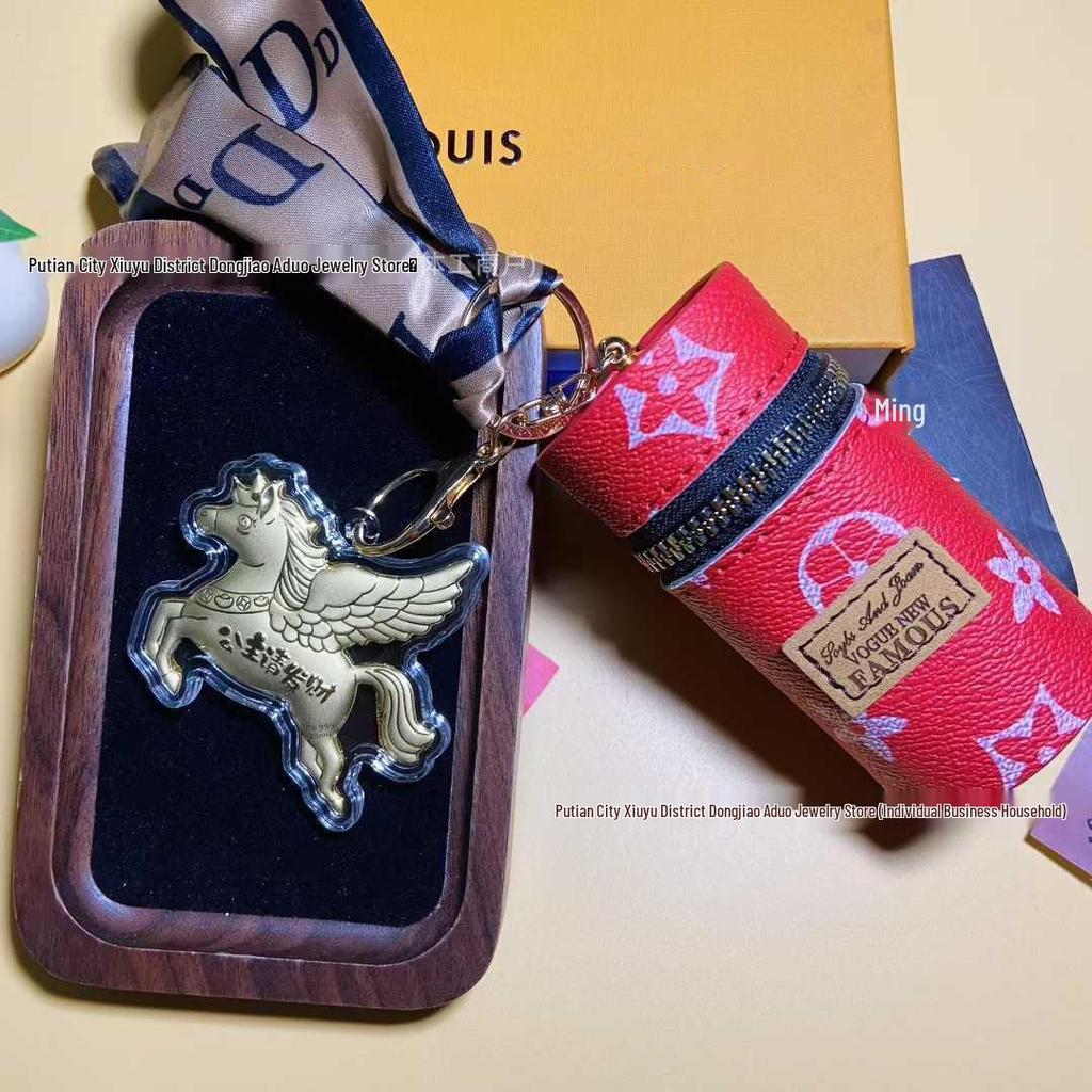 Ключница в виде Пегаса из чистого золота - Милый подвеска-малыш в подарок