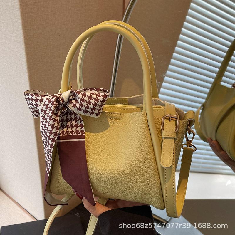 Handbag Women's 2025 New Trendy Fashion Casual Versatile Shoulder Bag Crossbody Bag Bucket Bag