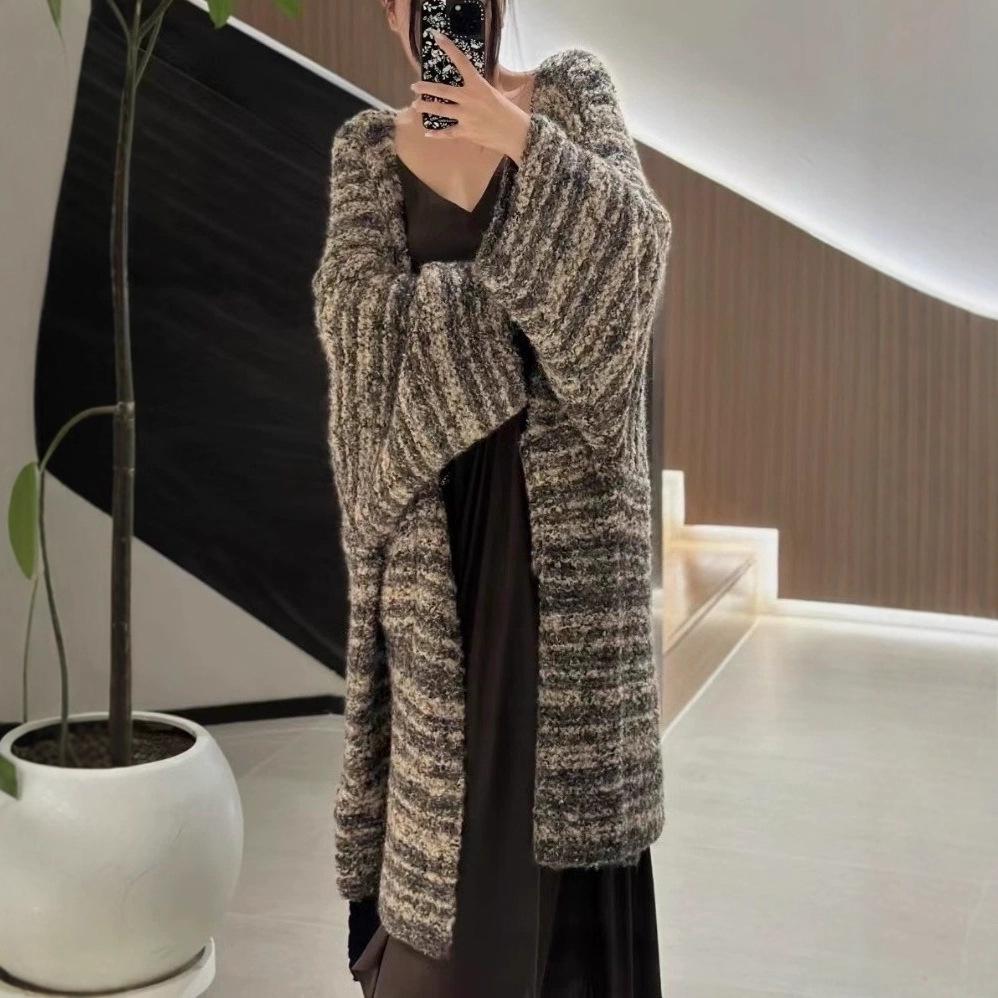 European & American Color-Block Mid-Length Knitted Cardigan: Casual Loose Fashion Sweater Coat for Women