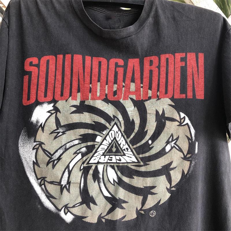 Группа Soundgarden Уличный вайб Американский тренд Плечо Короткий рукав Мужская и женская футболка в стиле ленивый ветер Уличная одежда Харадзюку