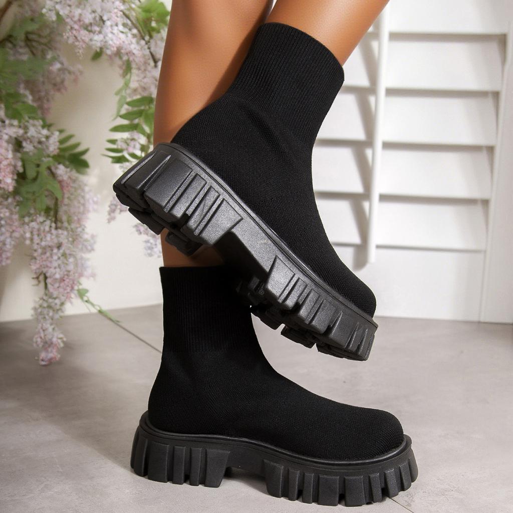 Plus-size Fly-knit Stretch Athleisure Boots for Women 2025 Autumn New One-legged Sock Boots for Women