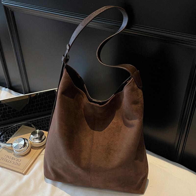 Fashion Casual Large-capacity Bag Women's 2025 Autumn New Shoulder Bag High Value Casual Fashion Tote Bag
