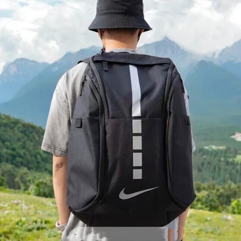 Nike Унисекс Рюкзак для ноутбука большой емкости