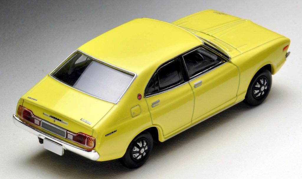 Масштабная модель Tomica Limited Vintage Neo Nissan Violet 1600SSS Желтый Модель 1973 года 1/64 LV-N188b (Готовый продукт)