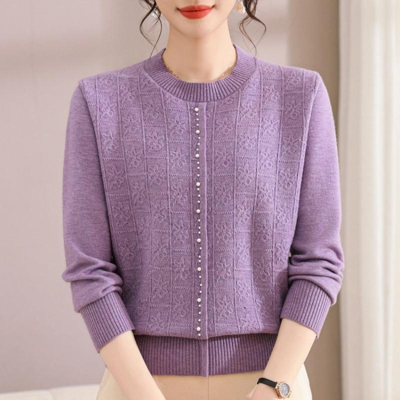 Autumn Round Neck Beaded Sweater Women's Bottoming Shirt New Fashion Age-reducing Mother Knitted Sweater Women's Top