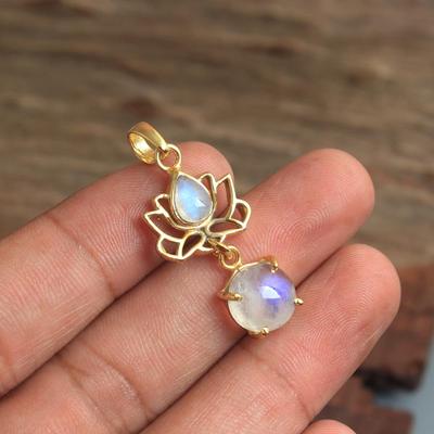 Натуральный Лунный Камень Серебряный Шарм Подвеска Лотос 925 Стерлинговое Серебро Позолоченное Желтым Золотом Ювелирное Изделие