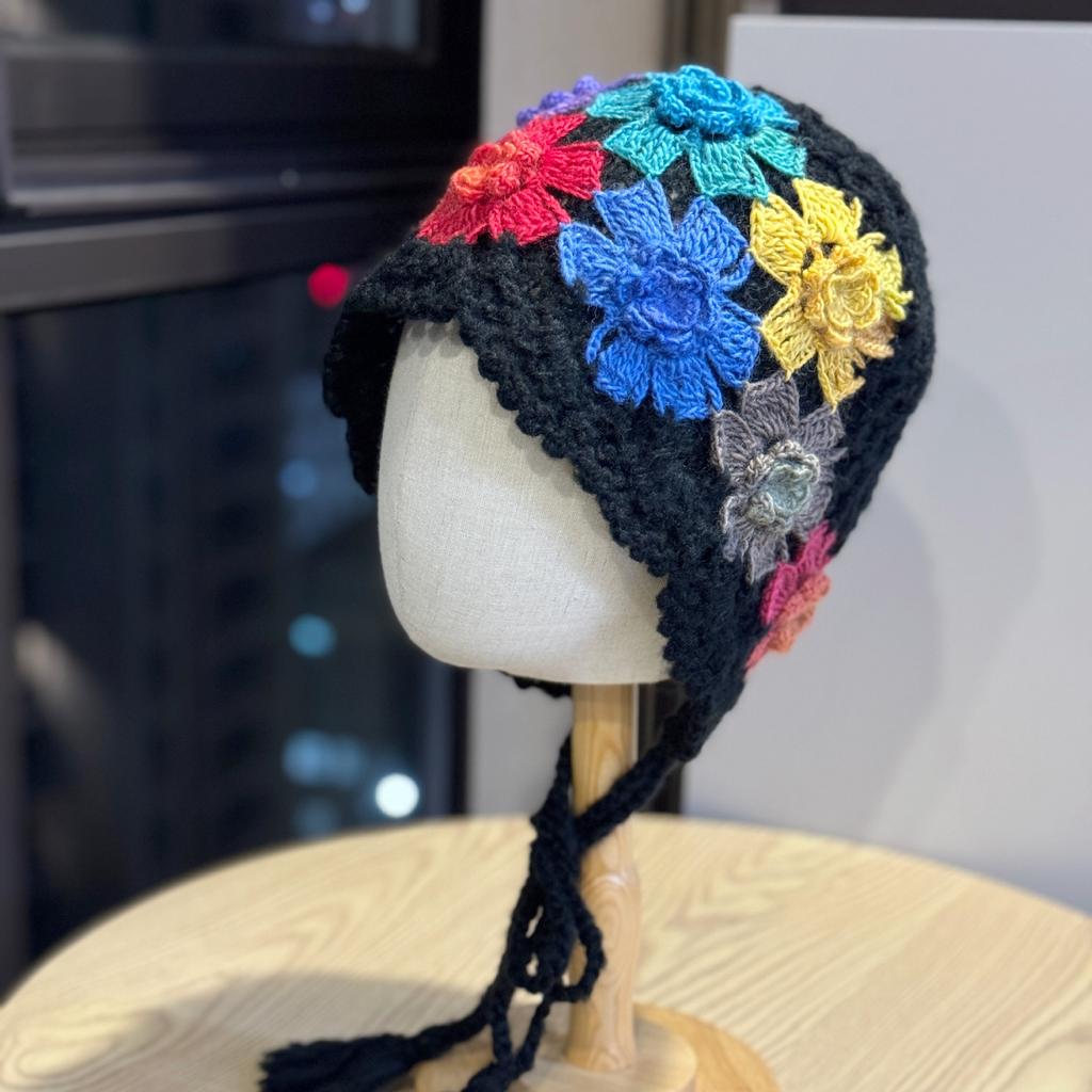 New autumn and winter colorful handmade crochet artistic knitted hat for women, ethnic style, sweet and versatile, double-layer cotton yarn head wrap