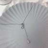 Niche Design Tassel Diamond инкрустированное ожерелье Hoist для женщин Ключичная цепочка для женщин Холодный стиль кулон тренд