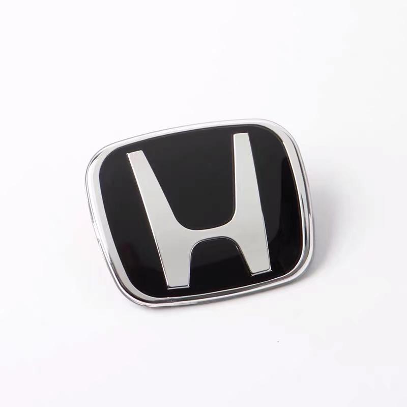 Car Steering Wheel Emblem H-Sticker For Honda Civic Accord City CRV Jade Fit Odyssey Hybrid Red Black Blue Interior Modification XA6