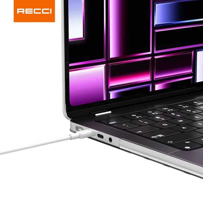 Ruis RPC-C11 Прозрачный защитный набор с текстурой углеродного волокна для MacBook 16.2 Pro