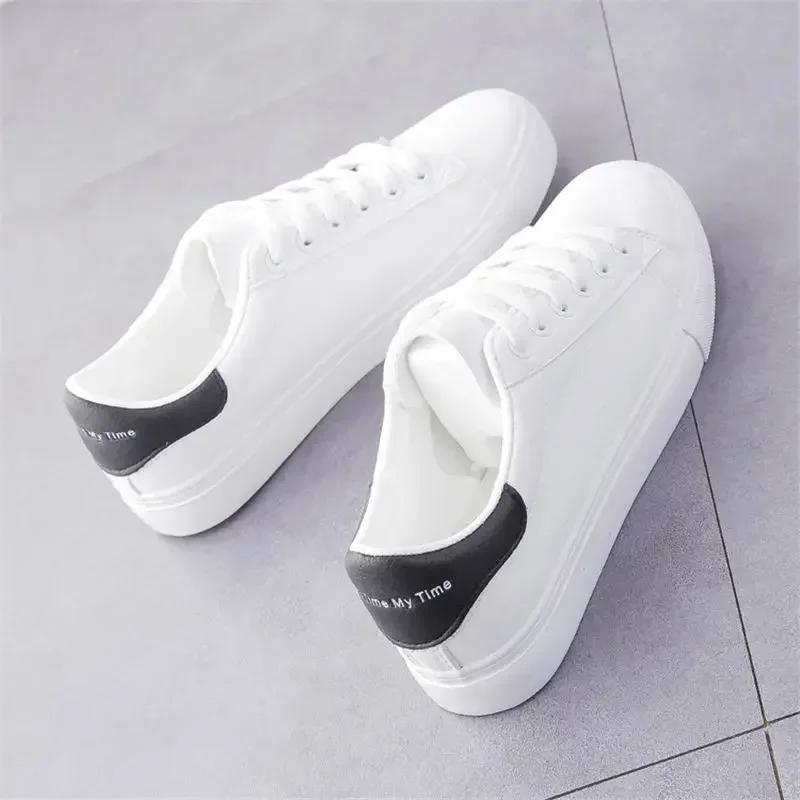 2025 Women's Vulcanize Shoes White Shoe Women Running Spring Autumn Fashion Breathable Lace-Up Casual Sneakers Zapatos De Mujer