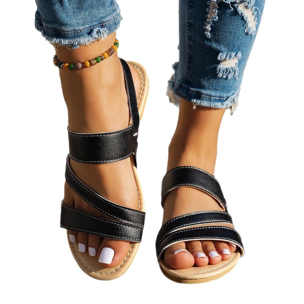 Summer New Flat-soled Sandals, Light Outer Wear Fashion Sandals, Foreign Trade Large Size Women's Spot One-word Beach Sandals