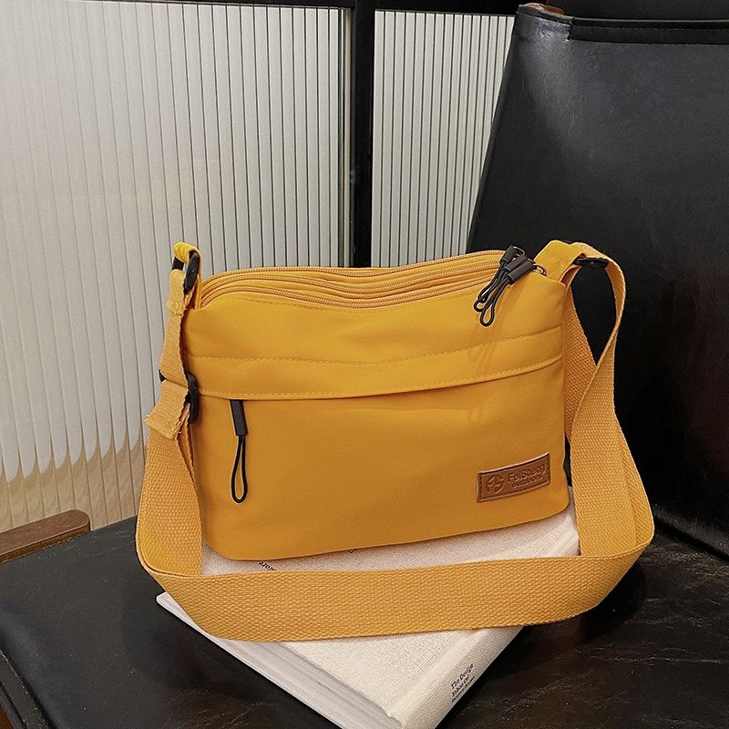 Женские повседневные сумки кроссбоди из нейлоновой ткани, многокарманные, малой вместимости, сумка-хобо через плечо, весенняя последняя мода, сумка-мессенджер CLE