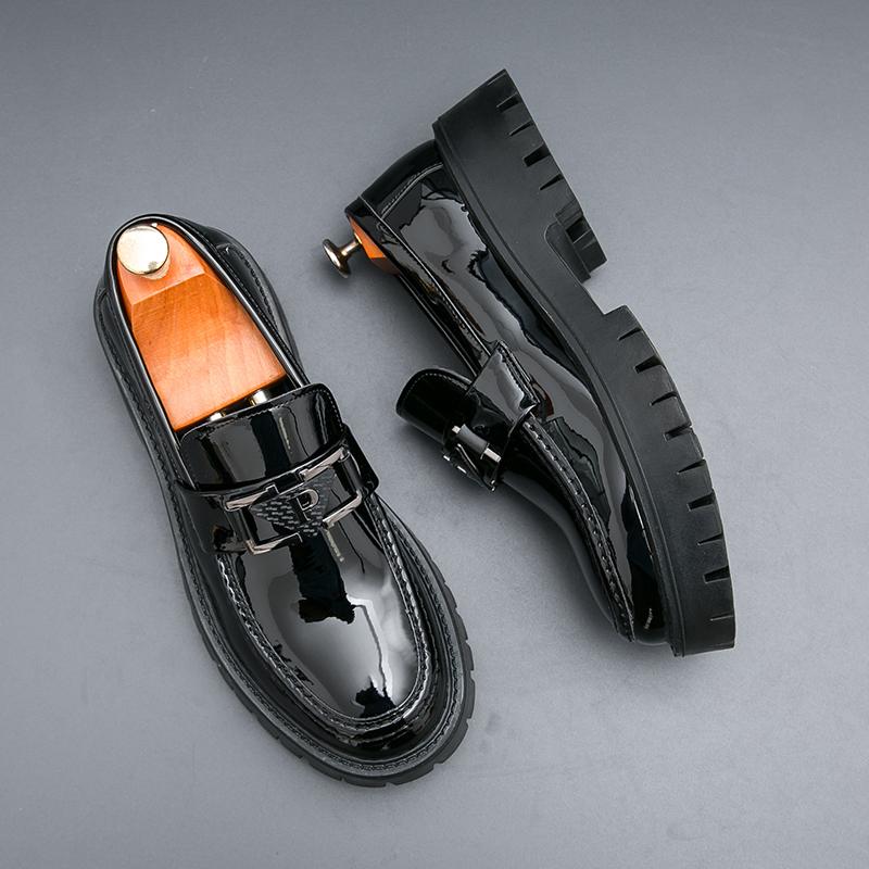 Fashion Brand Men's Business Shoes British Comfortable Casual Flats Thick Sole Leather Loafers Shiny Trendy Male Dress Footwear