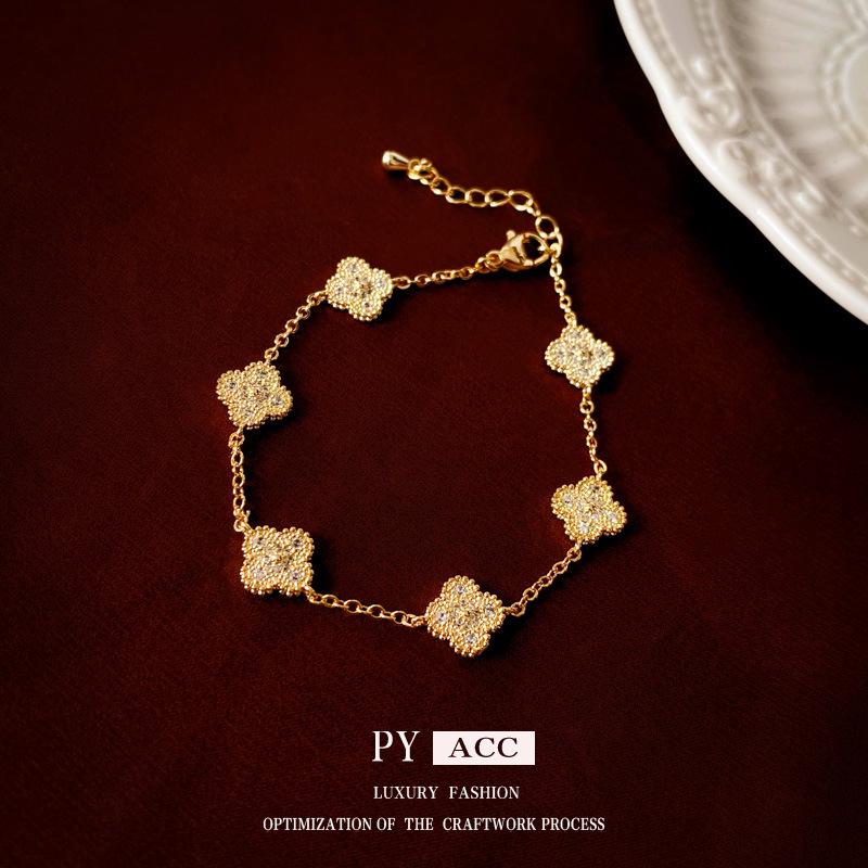 Korean Zircon Flower Bracelet - Elegant Simple Design, Trendy Fashion, Versatile Hand Jewelry, Internet Celebrity Style.