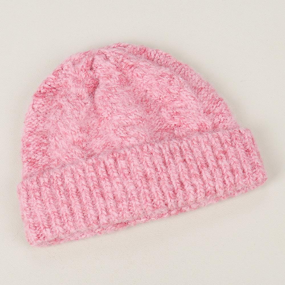 Fashion new temperament, warm atmosphere, knitted hat, small lazy wind and comfortable wool hat in autumn and winter