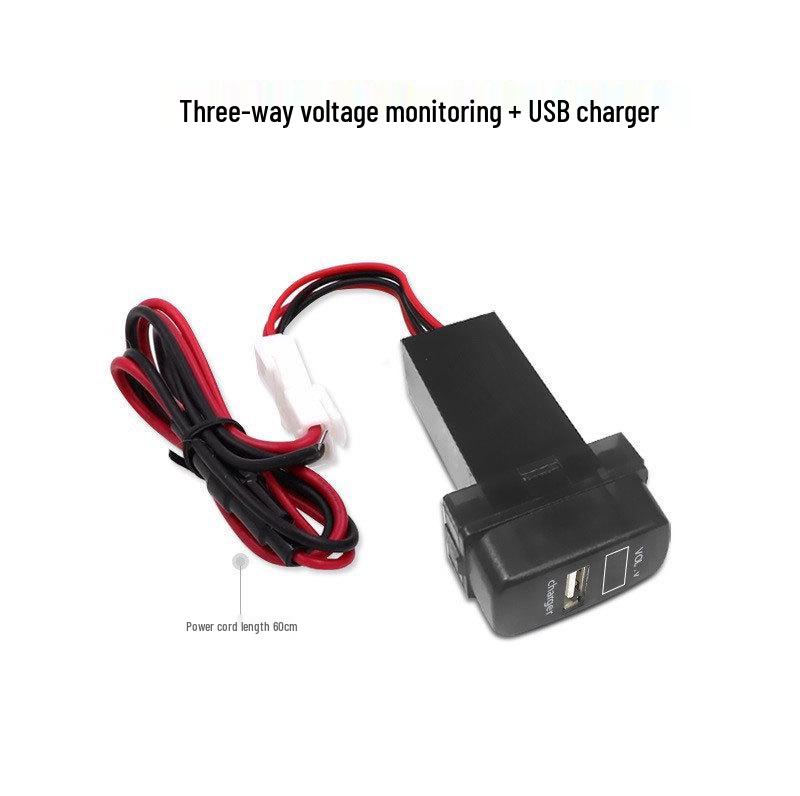 Автомобильное зарядное устройство Mitsubishi с USB, индикатором напряжения и температуры