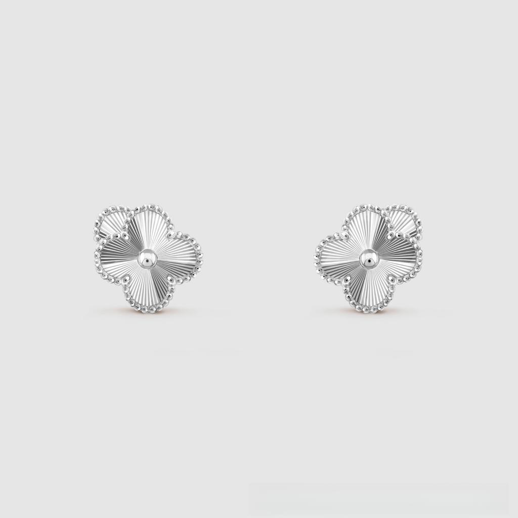 Серьги-тренды в виде четырехлистного клевера, настоящие серьги-фритиллярии