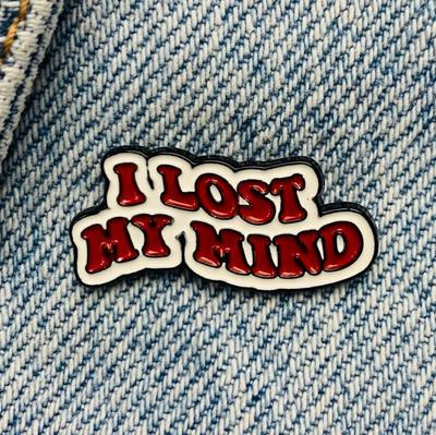 Шитье и вязание – Значки