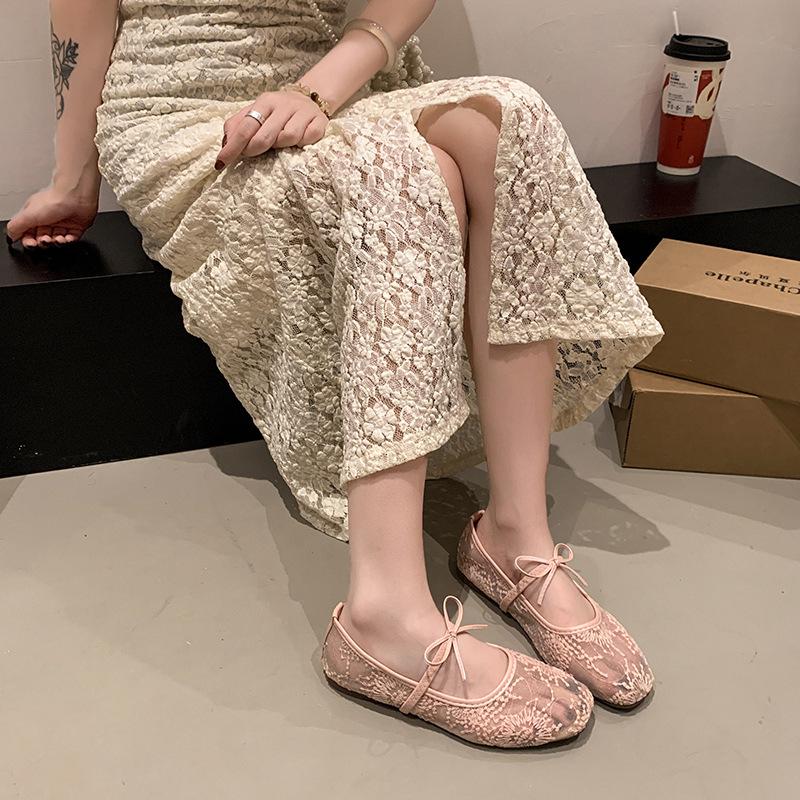 Французские белые сетчатые туфли на плоской подошве женские, новинка 2025 года, весна-лето, сказочный ветер с юбкой, нежный ветер, туфли Мэри Джейн