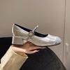 2024 2024 Дизайнерские женские туфли Мэри Джейн на серебристом каблуке с неглубокой пряжкой на толстом каблуке Женское платье Элегантные туфли-лодочки 2024 Лето