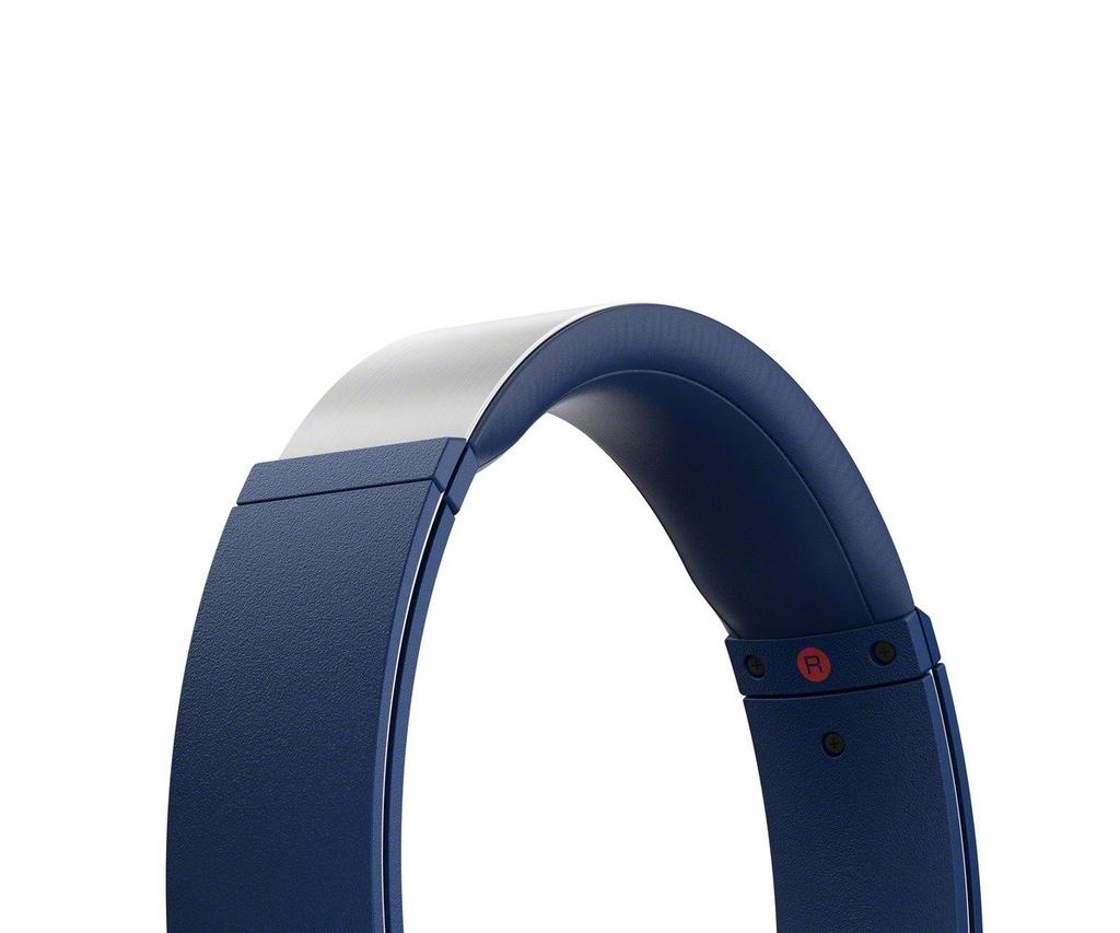 Sony Deep Bass Model with Remote and L Headphones, MDR-XB550AP Foldable, Microphone, Blue, MDR-XB550AP