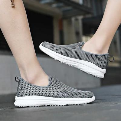 Женская обувь – Кроссовки