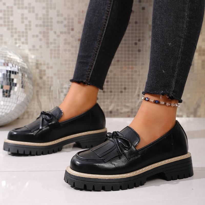 Новые лоферы большого размера, кожаные туфли на массивном каблуке с бахромой для женщин