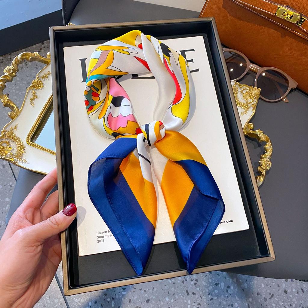 Small Silk Scarf Women'S Versatile High-End Decorative Square Scarf Professional Small Scarf Simulation Silk Korean Version Streamer Bag