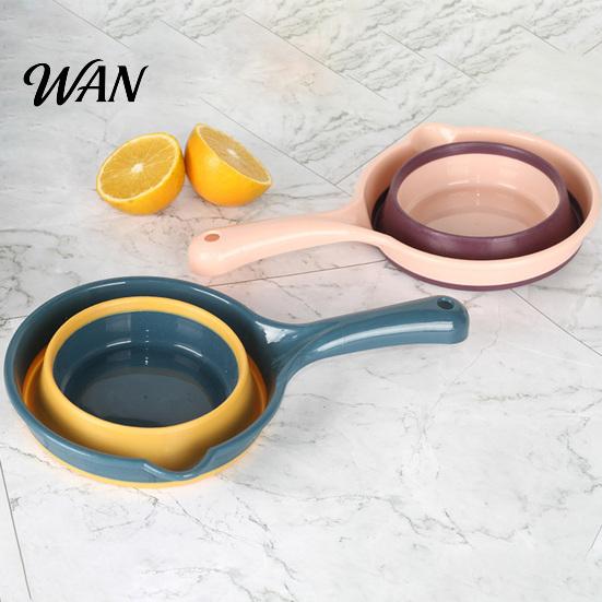 Space-saving Kitchen Tool Foldable Water Ladle, Collapsible Silicone Scoop for Heat Resistant Rice Washing, Space Saving Multipurpose Dipper