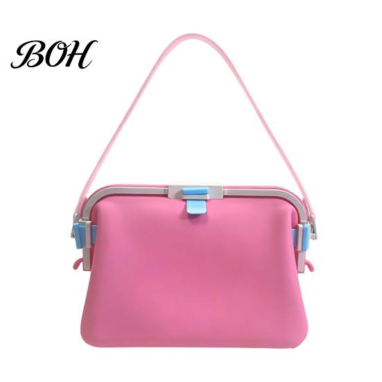 Waterproof Silicone Swimming Bag Swim with Leak-proof Clip, 4000ml Large Capacity Beach Foldable Crossbody Bag, Tote for Surfing And Travel
