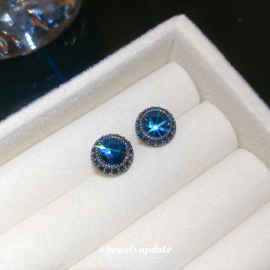 Серьги-гвоздики геометрические круглые с цирконами "Серебряная игла" - Высококачественные, простые, универсальные, ретро-модные украшения