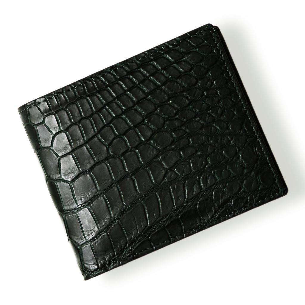 CLW Crocodile Leather Works Crocodile Leather Bifold Wallet (with Coin Purse) in Atlantis Green. Made in Japan. Men's Cashless Design. A great gift.