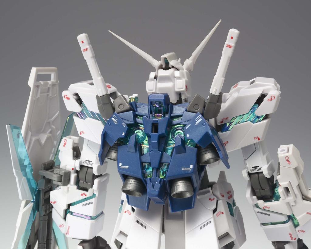 TAMASHII NATIONS GUNDAM FIX FIGURATION METAL COMPOSITE Unicorn Gundam (Awakening Specification)