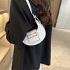 Versatile Fashion Pu Leather Crescent Bag With Zipper Ideal For Everyday Use